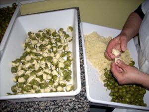 Olive ascolane, lavorazione artigianale